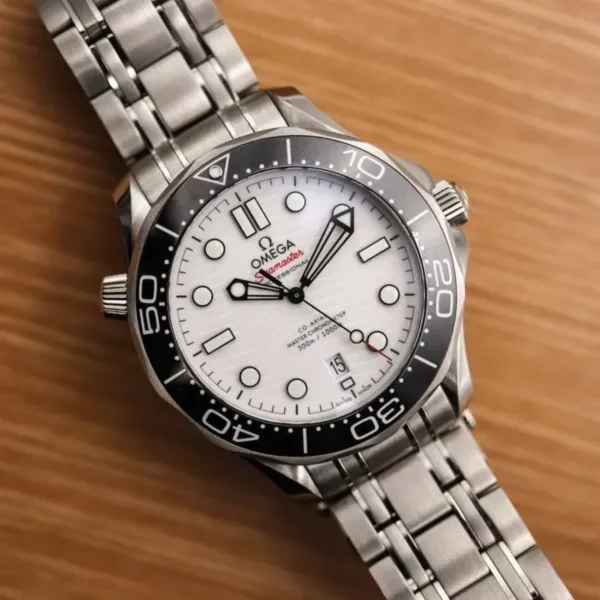 DIVER 300M CO‑AXIAL MASTER CHRONOMETER 42 MM-210.30.42.20.04.001 - 图片 11