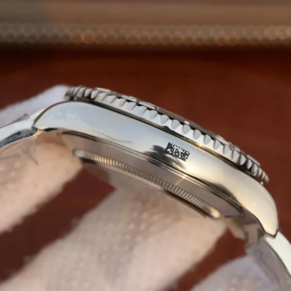 YACHT MASTER 1 PURE SILVER ( BLACK DIAL ) STAINLESS STEEL 40MM M126622 - 图片 6
