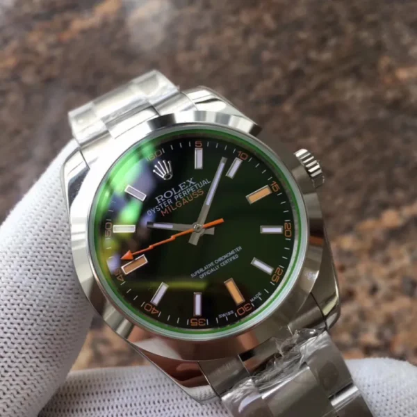Rolex Oyster Perpetual Milgauss 116400gv Series - 图片 7