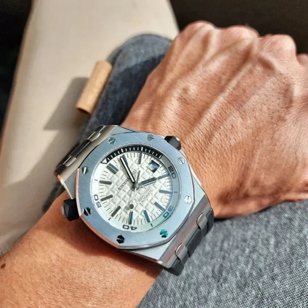 ROYAL OAK OFFSHORE DIVER Ref. 15710ST.OO.A010CA.01 - 图片 5