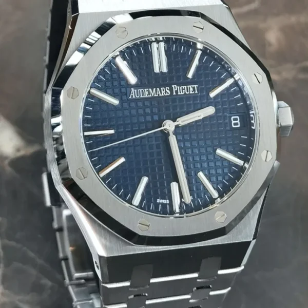ROYAL OAK SERIES AUTOMATIC WINDING WATCH 5O ANNIVERSARY EDITION Ref. 15550ST.OO.1356ST.01 - 图片 3