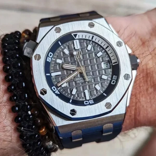 ROYAL OAK OFFSHORE DIVER Ref. 15720ST.OO.A009CA.01 - 图片 8
