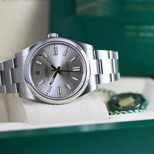 OYSTER PERPETUAL 124300 Series(Champagne gold) - 图片 6