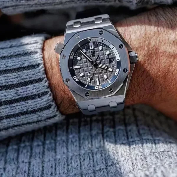 ROYAL OAK OFFSHORE DIVER Ref. 15720ST.OO.A009CA.01 - 图片 6
