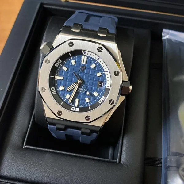 ROYAL OAK OFFSHORE DIVER Ref. 15720ST.OO.A027CA.01 - 图片 6