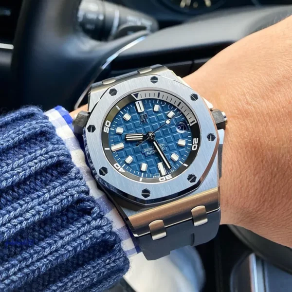 ROYAL OAK OFFSHORE DIVER Ref. 15720ST.OO.A027CA.01 - 图片 7