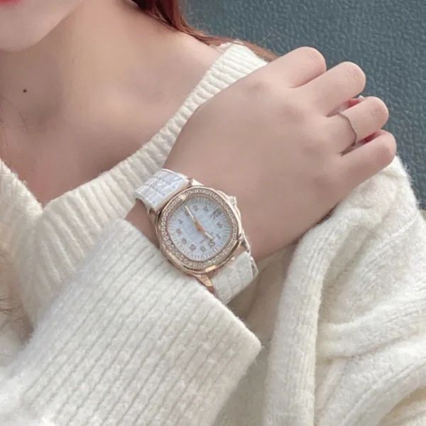 5068R-010-Patek Philippe AQUANAUT-women - 图片 5